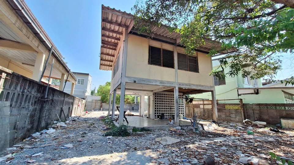 ขายที่ดินเปล่า หมู่บ้านนักกีฬาแหลมทอง